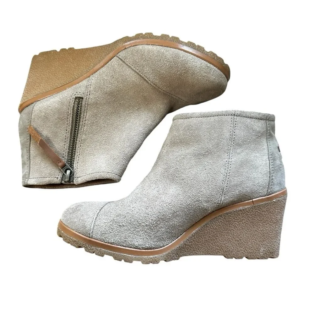 Toms Tan Ankle Booties Desert Wedge  Size 7